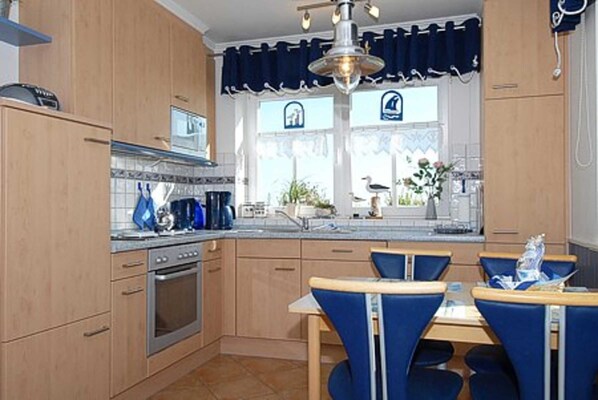 Køleskab, mikrobølgeovn, ovn, opvaskemaskine