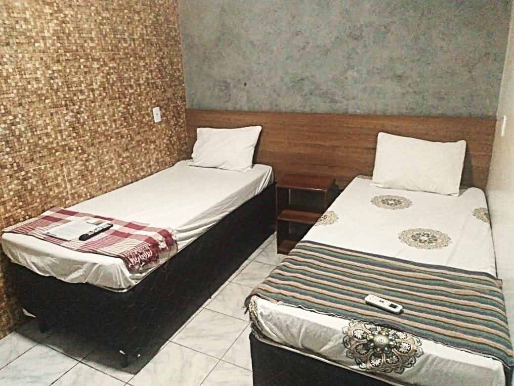 Comfort Single Room | Hypo-allergenic bedding, minibar, desk, iron/ironing board