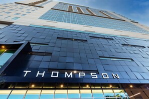 Exterior - Thompson San Antonio - Riverwalk, by Hyatt (San Antonio)