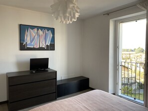 2 bedrooms - VICTORY HOUSE. (Dervio)