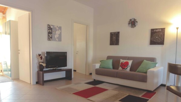 TV - Cosy Apartment “Le Cà De Boron Comfort Apartment” near Historical Centre with Wi-Fi (Montagnana)