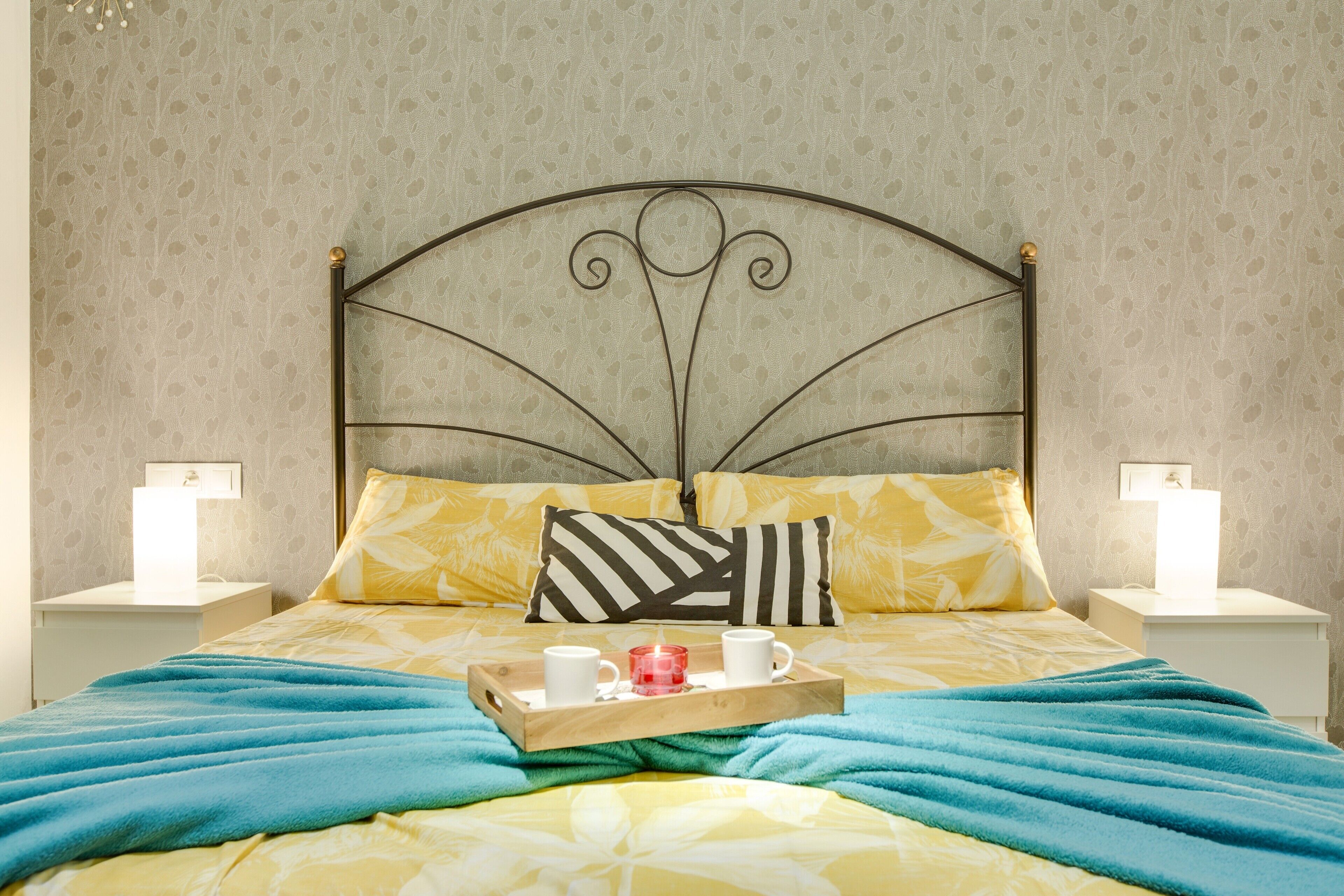 2 dormitorios, tabla de planchar con plancha, wifi gratis y ropa de cama