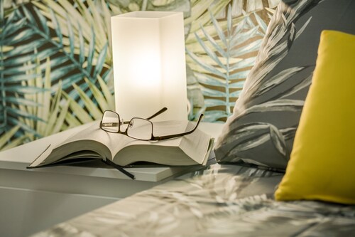 Apartment “1A Van Halen” close to the Sea with Wi-Fi & Fans