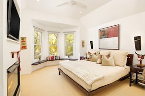 6 habitaciones, camas con pillow-top, escritorio y cuna de viaje