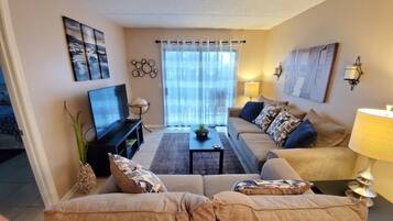 公寓客房, 2 間臥室 | 起居區