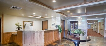 Adventure Hub~Backcountry Ski|Snowmobile|Scuba Diving Villa 3048