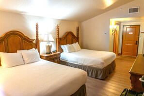 1 bedroom, iron/ironing board, Internet, bed sheets