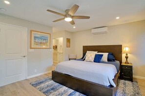 1 bedroom, desk, iron/ironing board, WiFi - Front row of Maui Kamaole. Newly renovated unit wi (Kihei)