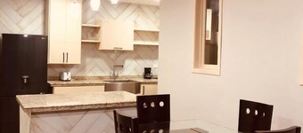 Beautiful New 3 Bedroom Apartment With A/C