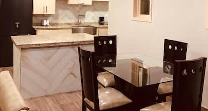 Beautiful New 3 Bedroom Apartment With A/C