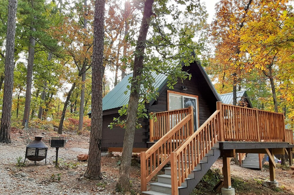 Shady Pine Primitive Cabin (2)@Spring Lake Ranch