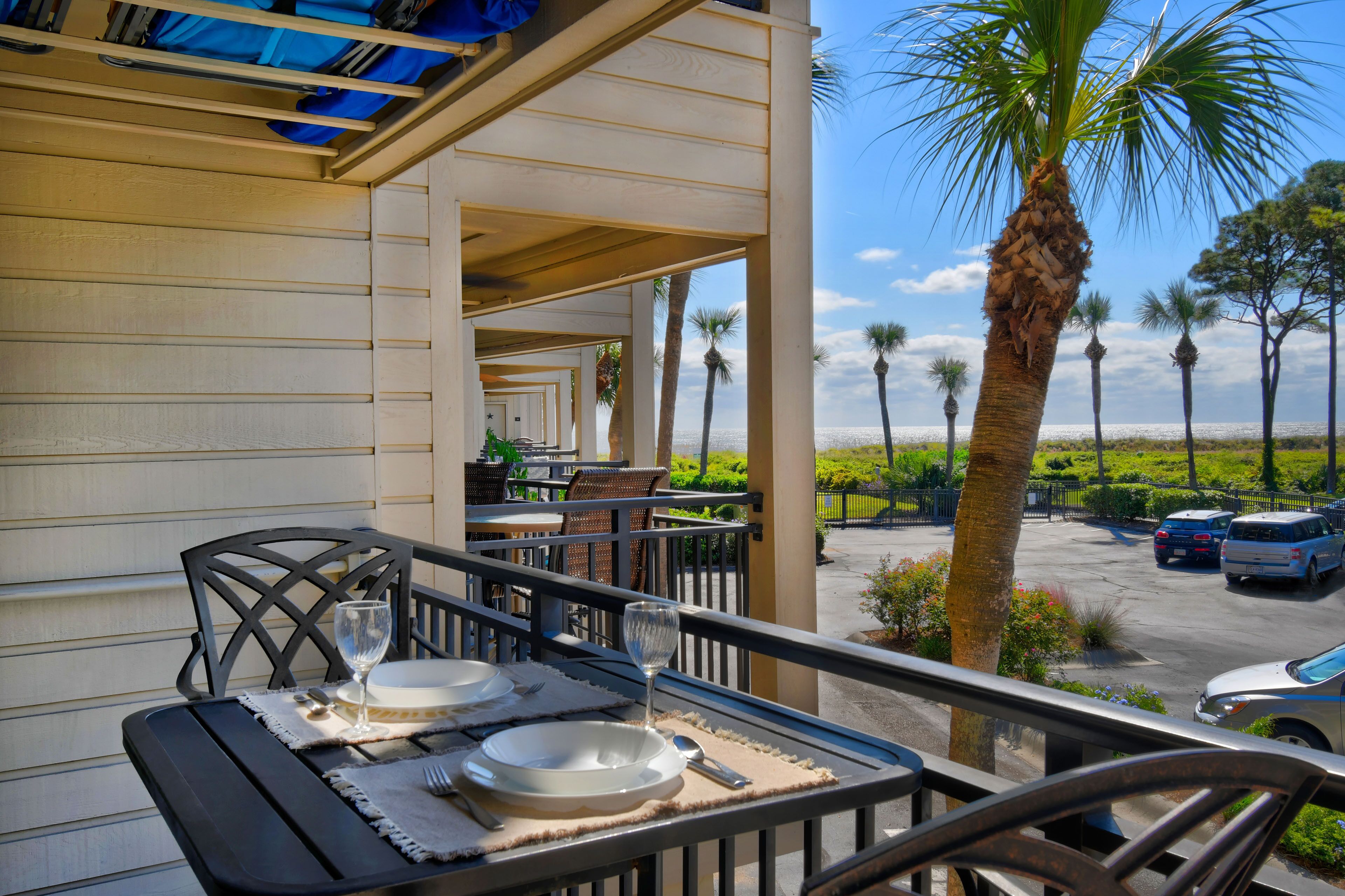 Awesome Ocean View! Coligny Area! UPDATED and CLEAN 1 Bedroom!  2 Bikes! #132