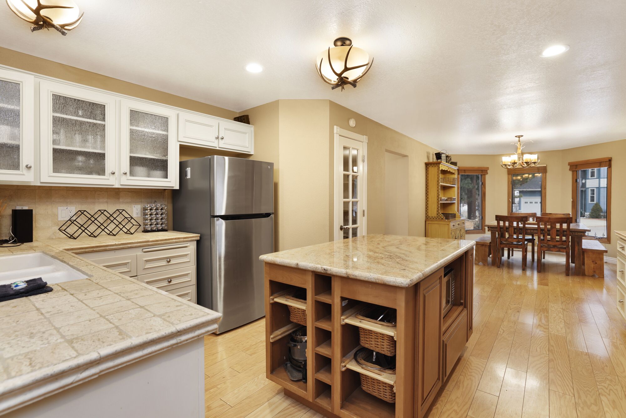 Apres Ski Haus | Hot Tub | Pool Table | Central