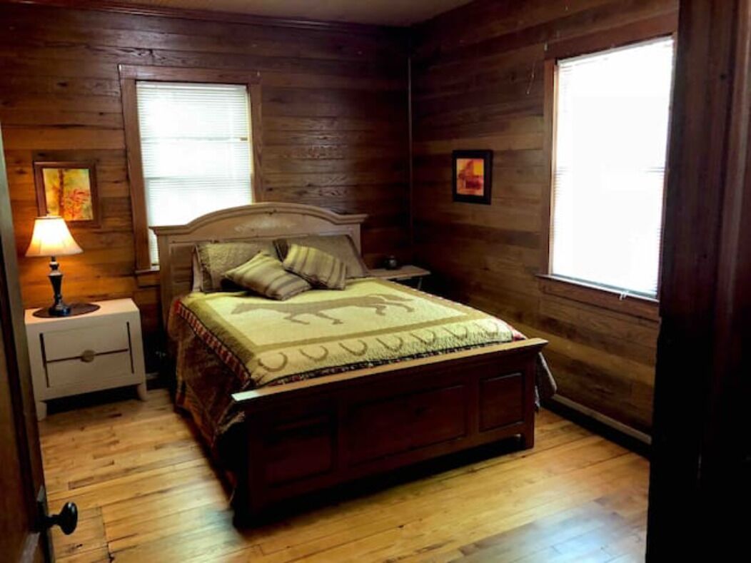 MTN Lodge, near Lake Lure, Chimney Rock, TIEC