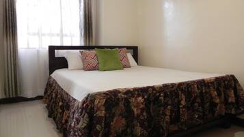 1 bedroom, iron/ironing board, bed sheets