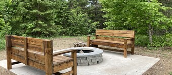 Large House Close to Area Attractions - Large Parking Area -  Copper Ridge