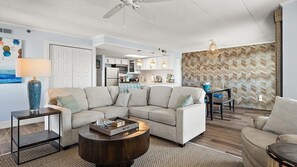 Smart TV, fireplace, DVD player - 🏖️Bayfront Bliss with Pool, and Amazing Views! Your Ideal Ocean City Getaway Awaits 🏖️ (Ocean City)