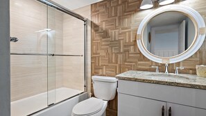 シャワー付き浴槽、ヘアドライヤー