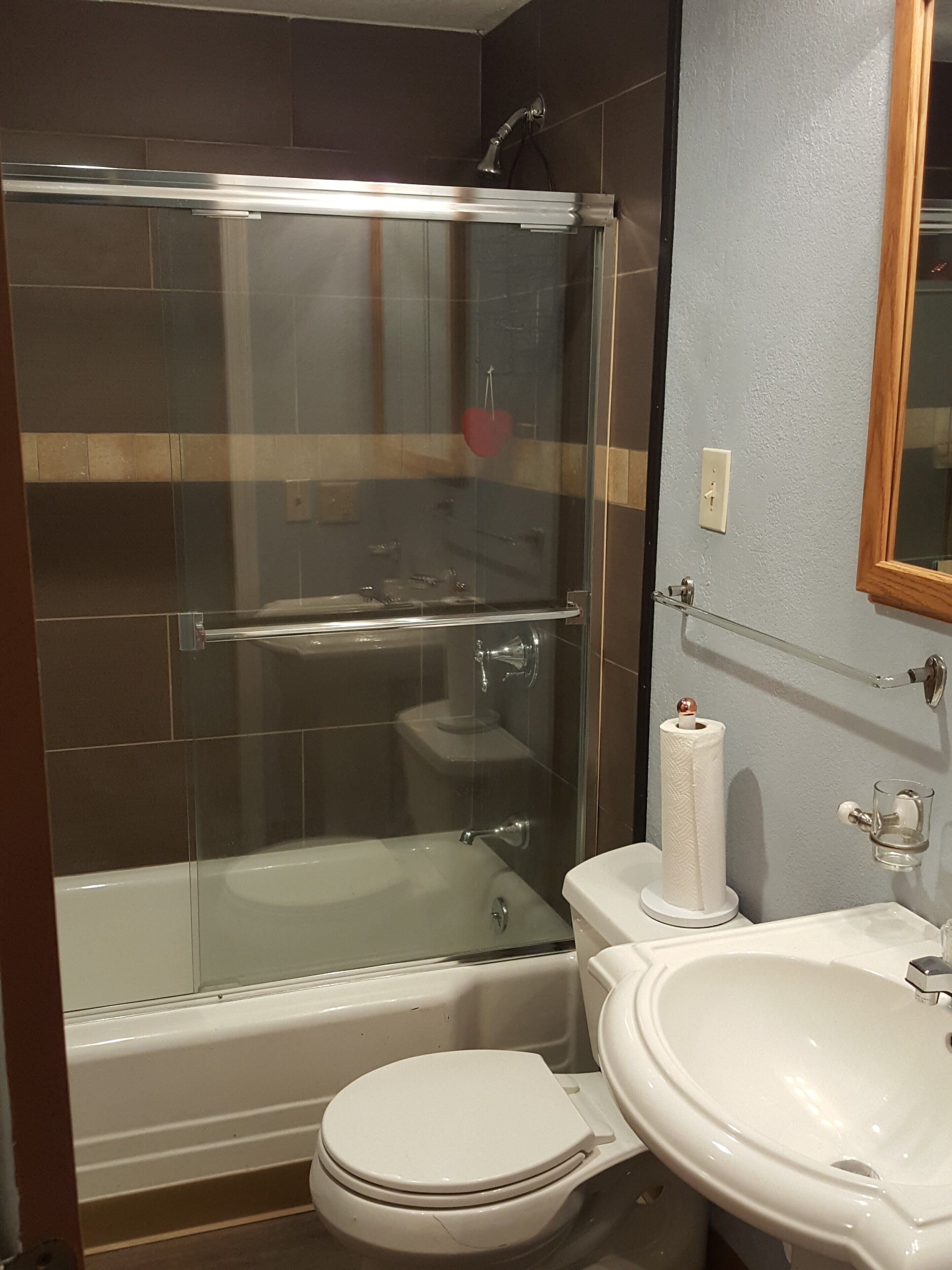 Entire House  Private Dock & Deck at Vintage Point Across from Marina at MM66