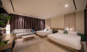Family Suite Twin