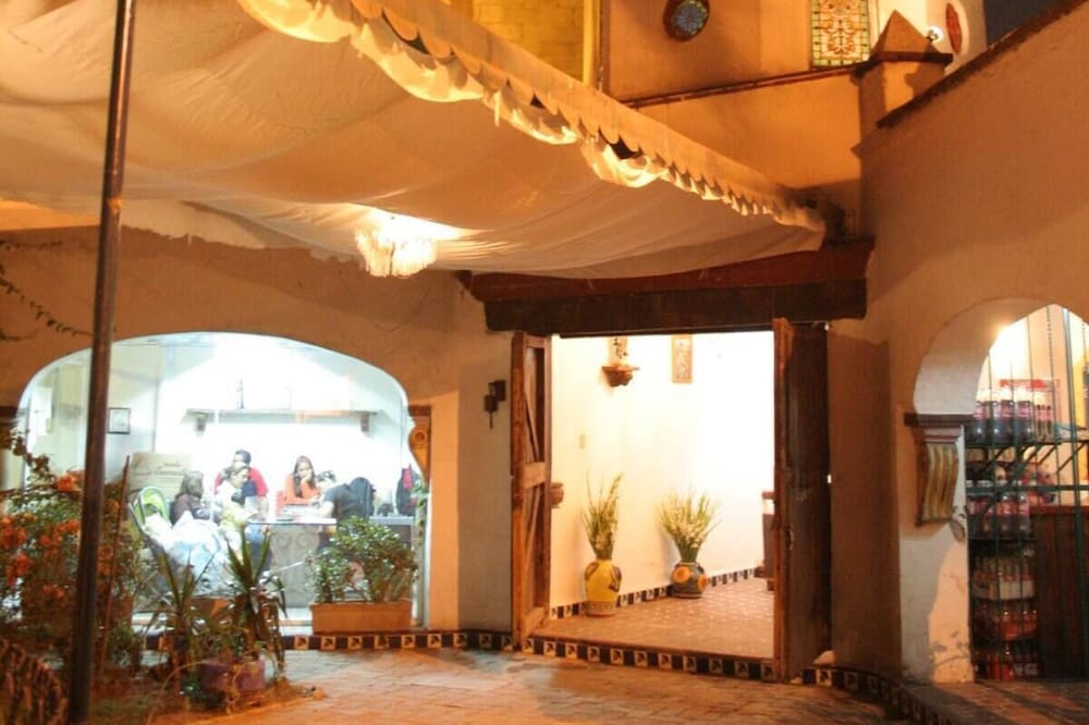 PRIVATE ROOM INSIDE A COLONIAL HACIENDA