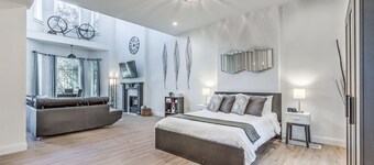 Walkable Studio in Central West End | Near Barnes Jewish | St. Louis MO