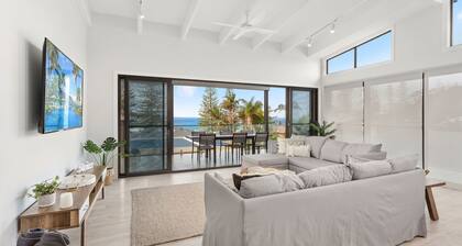 The Cove - Stunning, Ocean View Beach House!