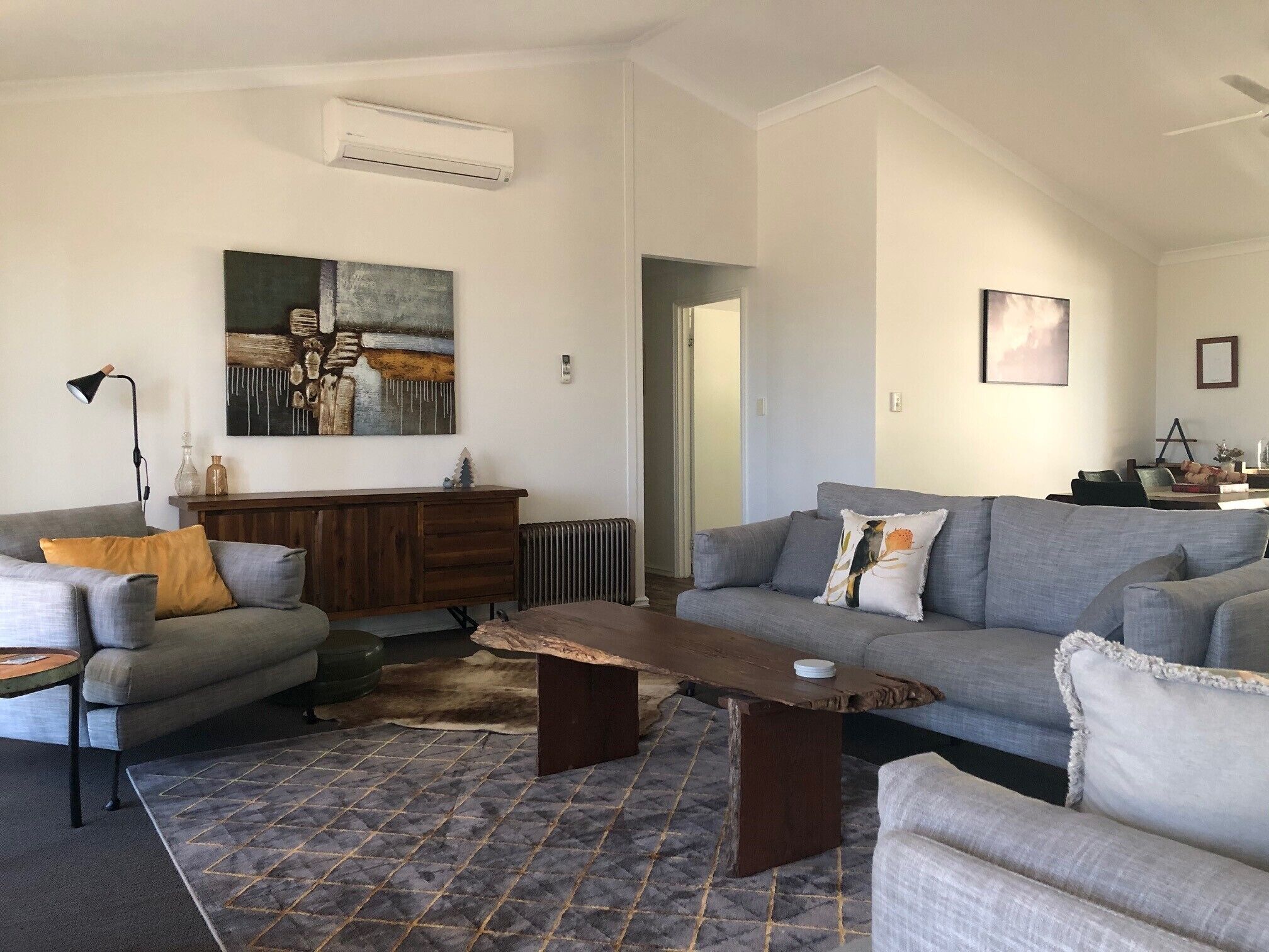 The FarAway House - holiday home in quiet rural location near wineries and walks