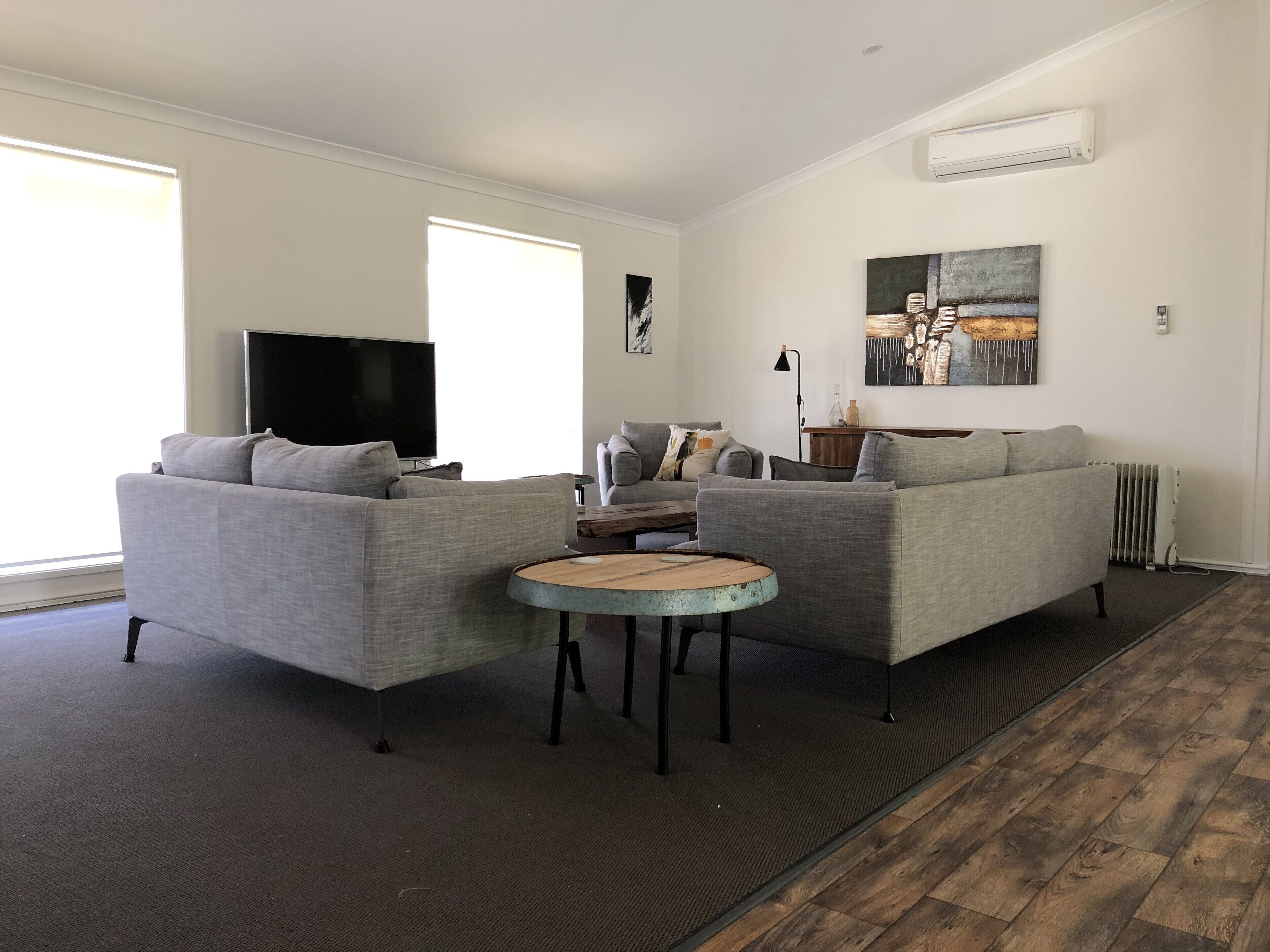 The FarAway House - holiday home in quiet rural location near wineries and walks