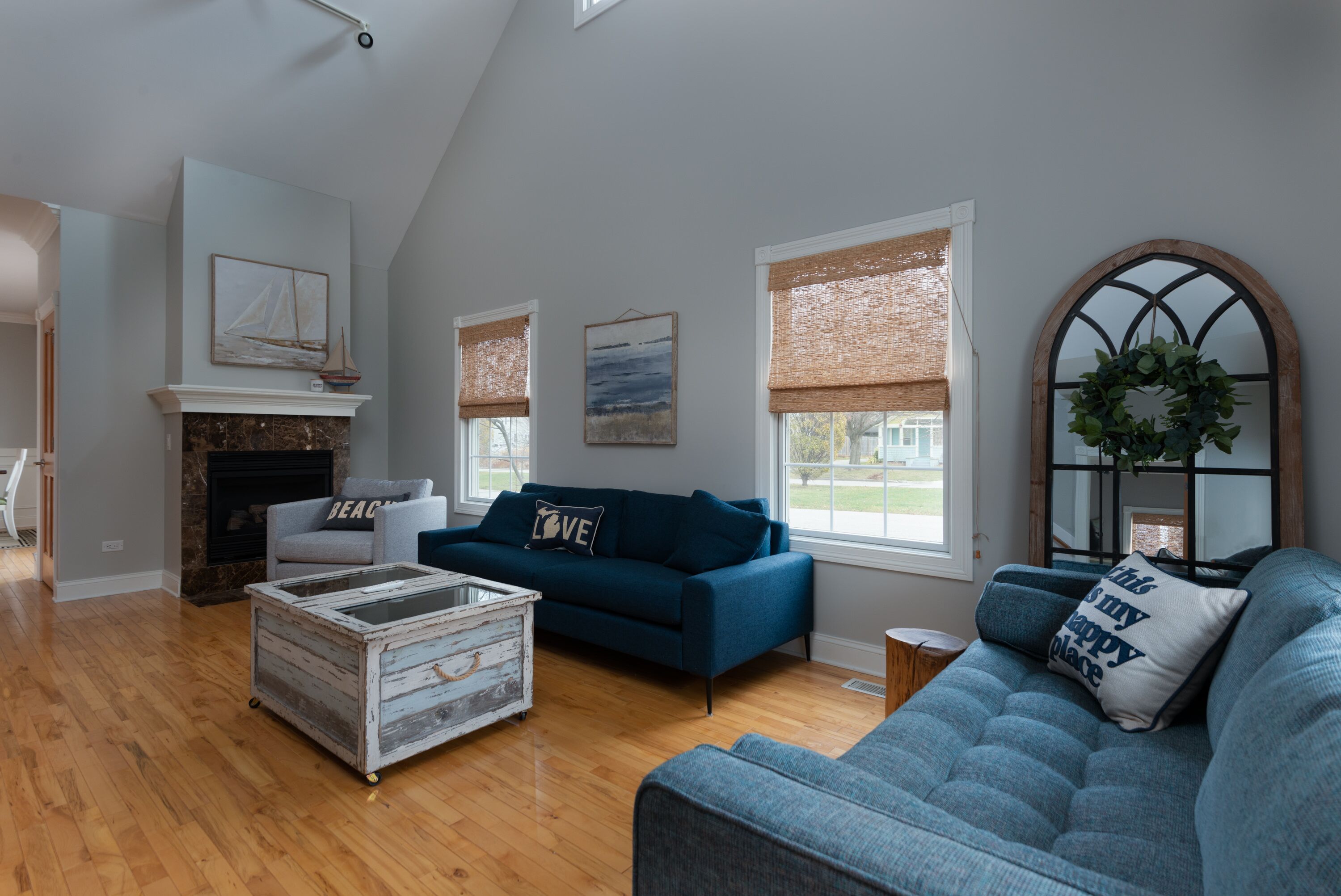 5 Bedroom Coastal Beach House - 2 Blocks to South Beach!