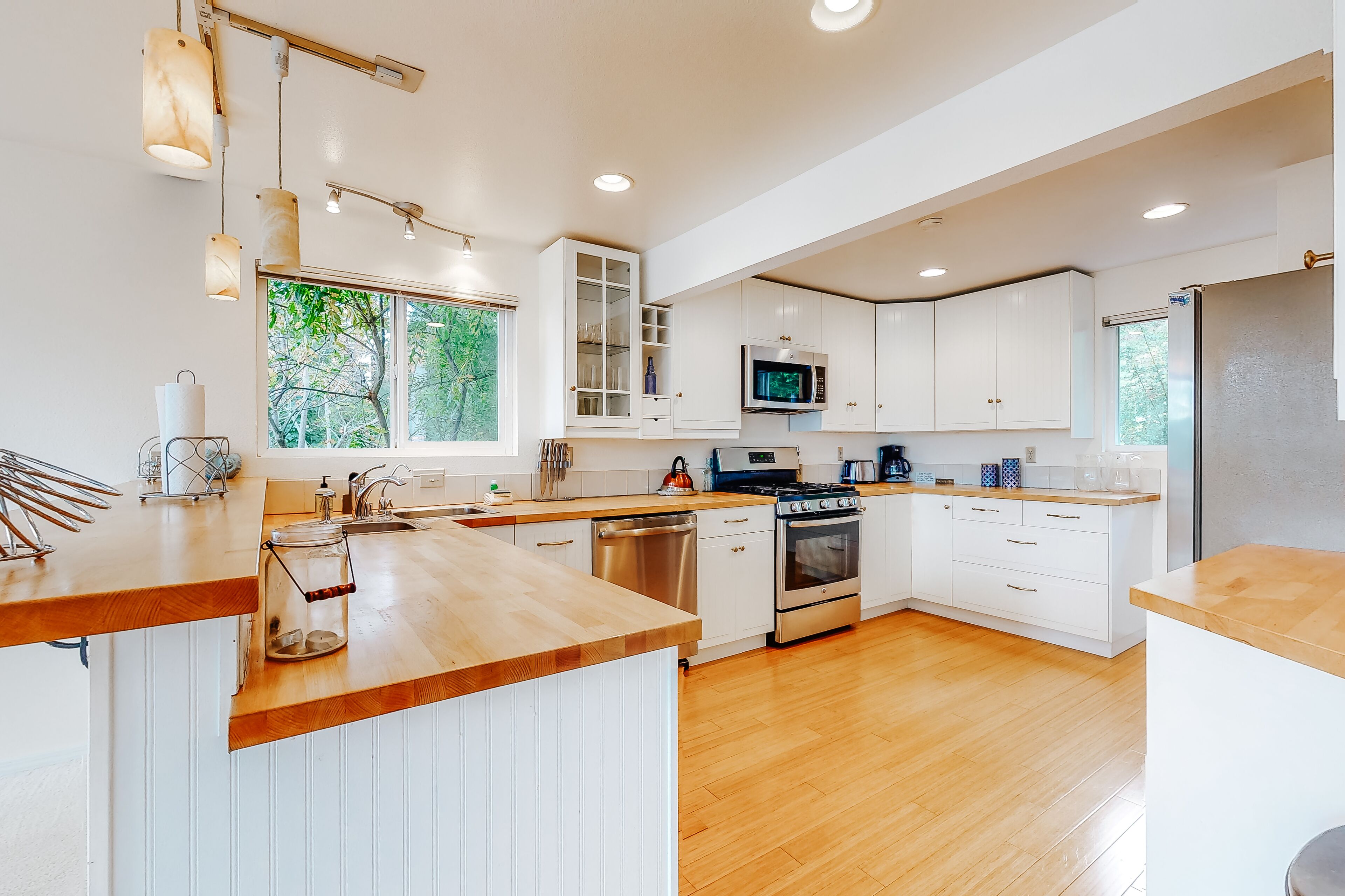 Expansive bayfront, family-friendly home with direct Holmes Harbor access!