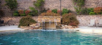 GWEN'S GETAWAY!!, TOP FLOOR! 10 Mile View, Kid Friendly!