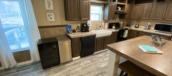 Serenity Cove 3 Bedroom Home on Secluded Cove