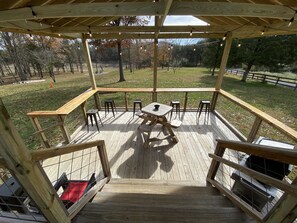 Outdoor dining - Serenity Cove 3 Bedroom Home on Secluded Cove (Sharps Chapel)