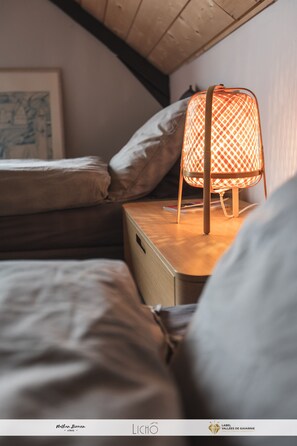 4 bedrooms, iron/ironing board, travel cot, WiFi