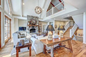 Smart TV, fireplace, video games, books