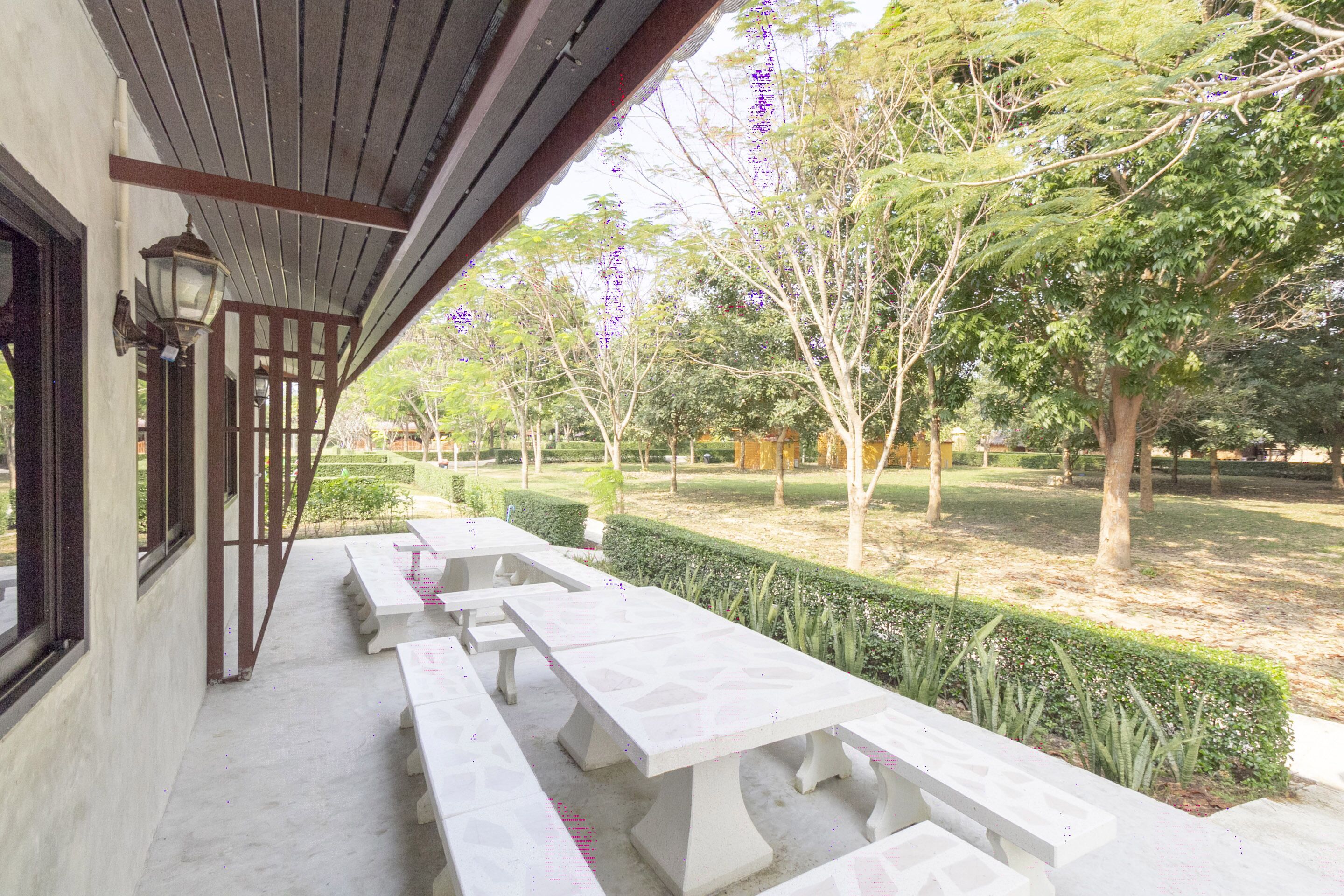 OYO 75359 Thaiburi Thara Resort