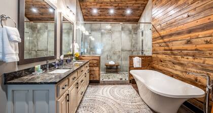 Beautiful Duplex/Minutes from Vail and Beaver Creek - 15% Disc. for 7+ Nights!