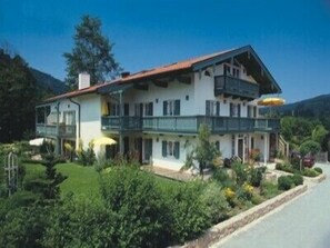 Exterior - Unternberg Terrasse, Küche, 2 Schlaf- und 1 Wohnzimmer, max 4 Pers, Wlan (Ruhpolding)