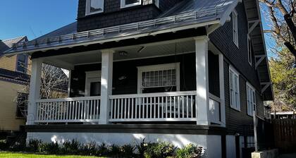 Delightful Downtown Home One Block to Premier Hot Springs