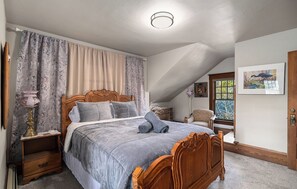 3 bedrooms, iron/ironing board, travel cot, free WiFi