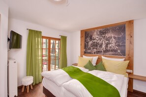 3 chambres, accĂšs Internet, draps fournis
