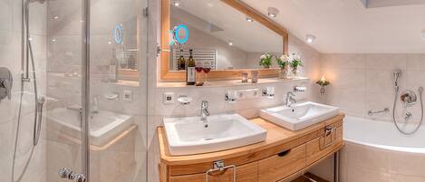 Bathtub, hair dryer, towels