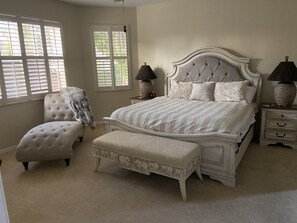 3 bedrooms, desk, iron/ironing board, WiFi