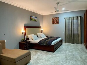 1 bedroom, iron/ironing board, WiFi, bed sheets - My ultimate  room to (Greater Accra Region)