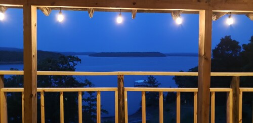 Eufaula Lakefront House In Quiet Neighborhood w/ Private Dock & Game room