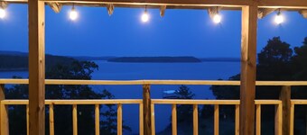 Eufaula Lakefront House In Quiet Neighborhood w/ Private Dock & Game room