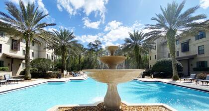 Luxury Condo in Golfer’s Paradise