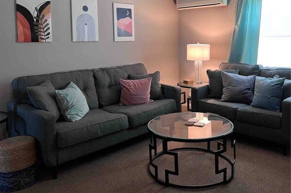 Téléviseur, bureau