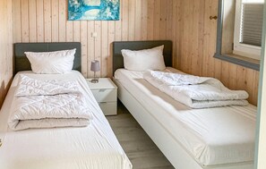 2 chambres, lit parapluie, Wi-Fi gratuit, draps fournis
